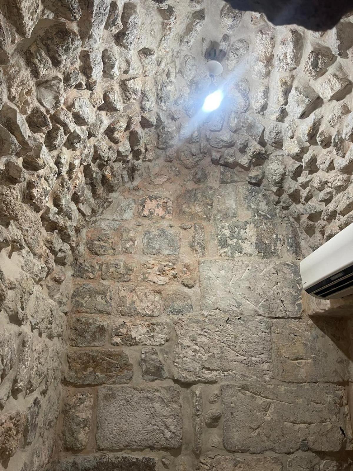 Bab El-Silsileh Hostel Jeruzalem Buitenkant foto