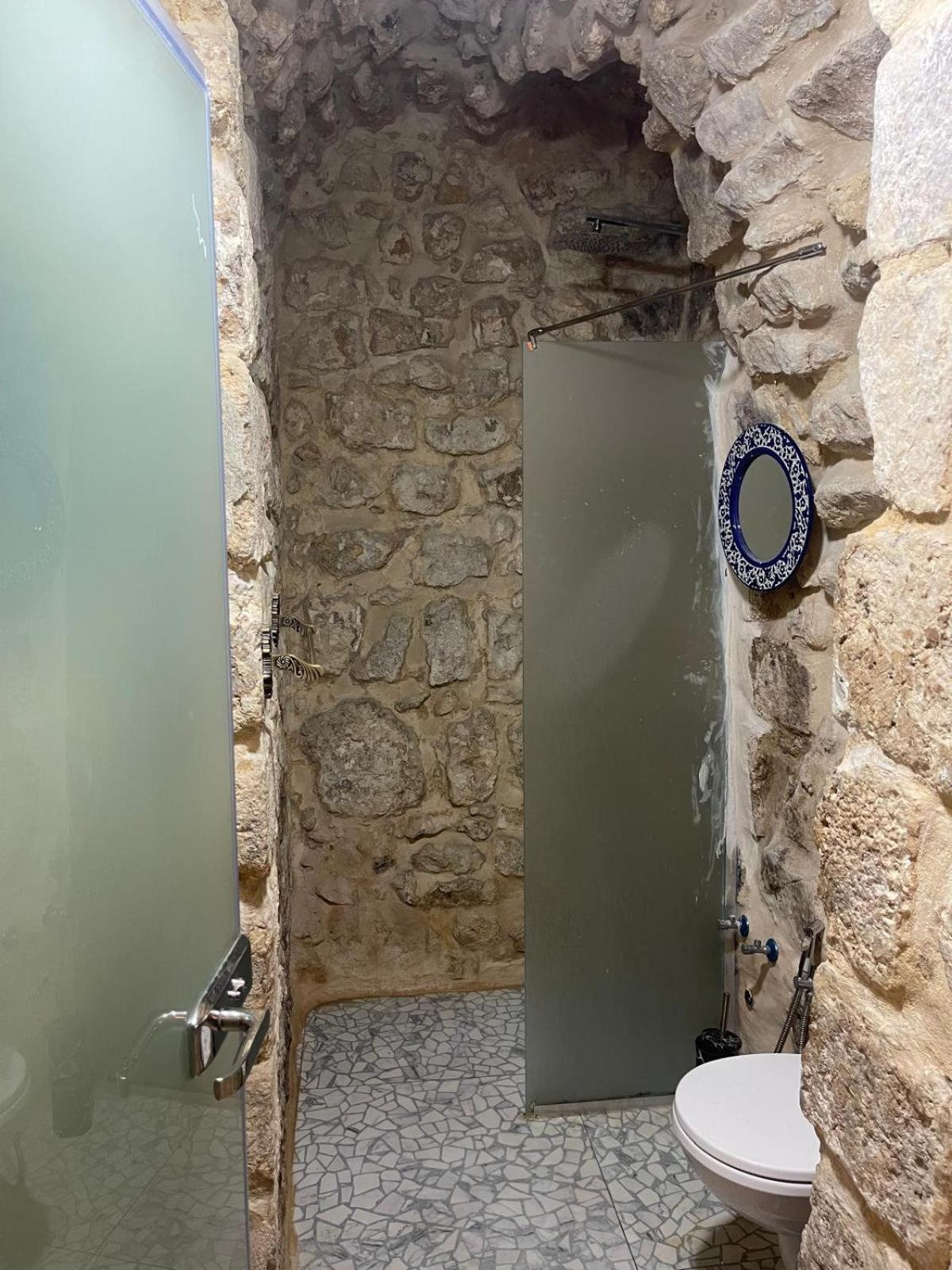 Bab El-Silsileh Hostel Jeruzalem Buitenkant foto