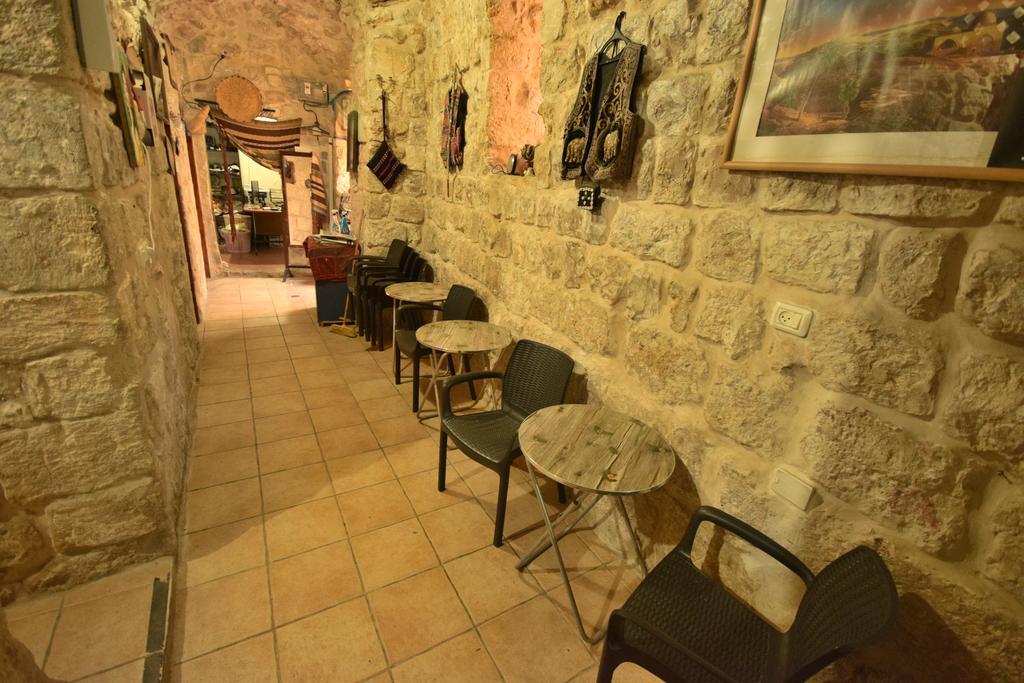 Bab El-Silsileh Hostel Jeruzalem Buitenkant foto