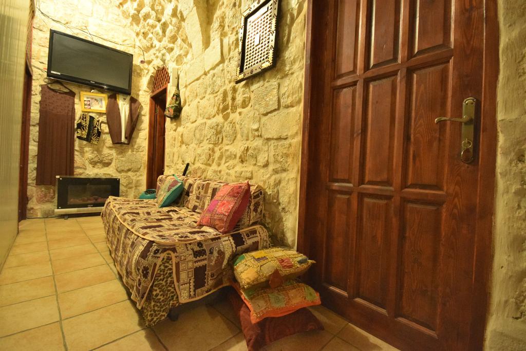 Bab El-Silsileh Hostel Jeruzalem Buitenkant foto