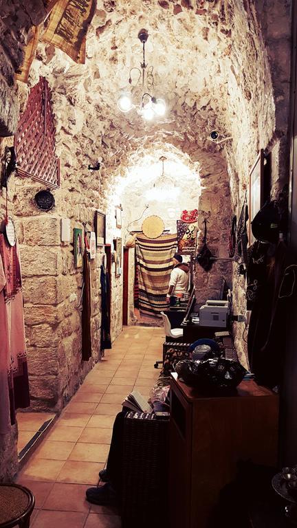 Bab El-Silsileh Hostel Jeruzalem Buitenkant foto