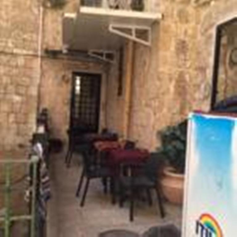 Bab El-Silsileh Hostel Jeruzalem Buitenkant foto